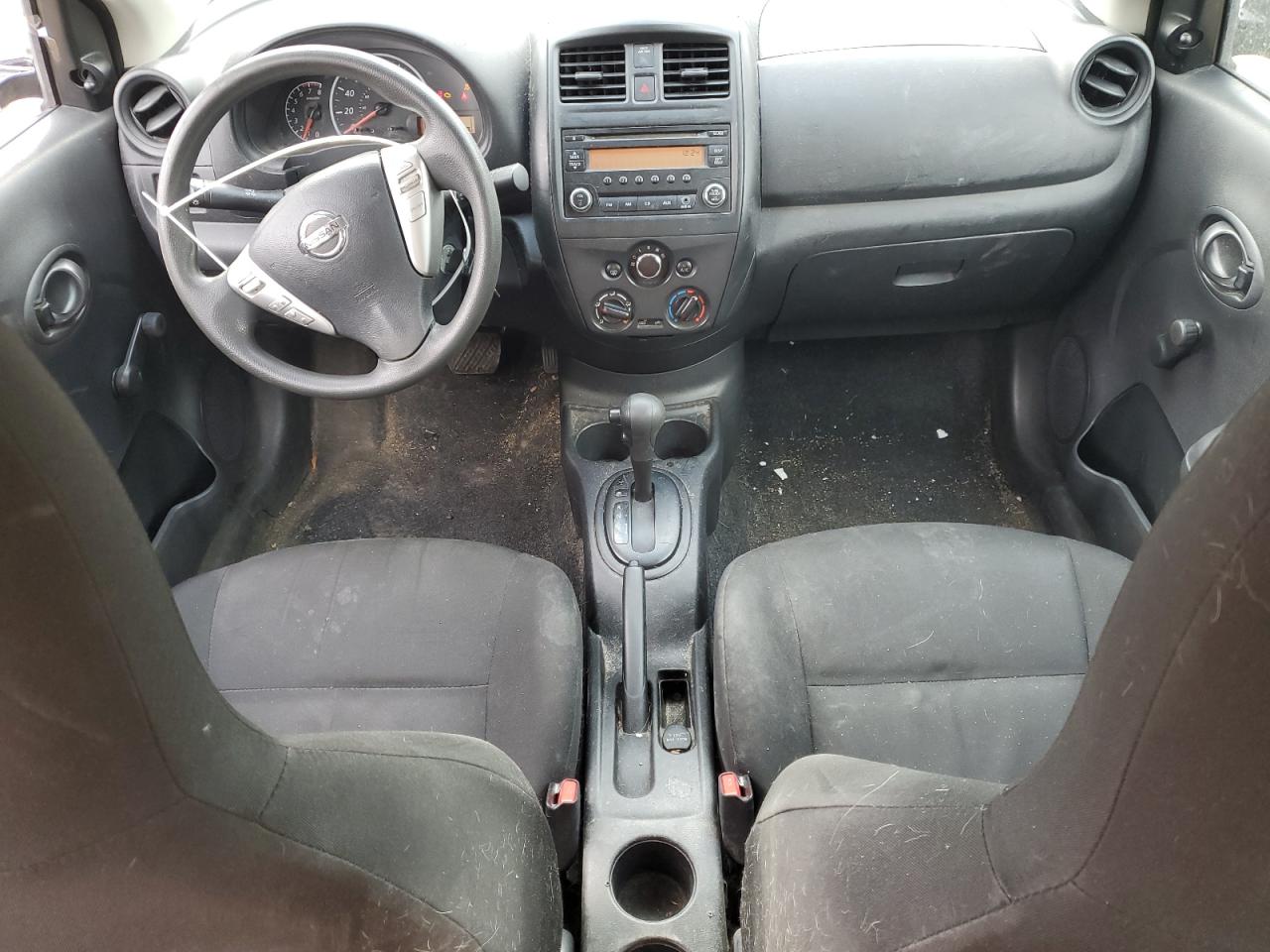 Nissan Versa S Image 7