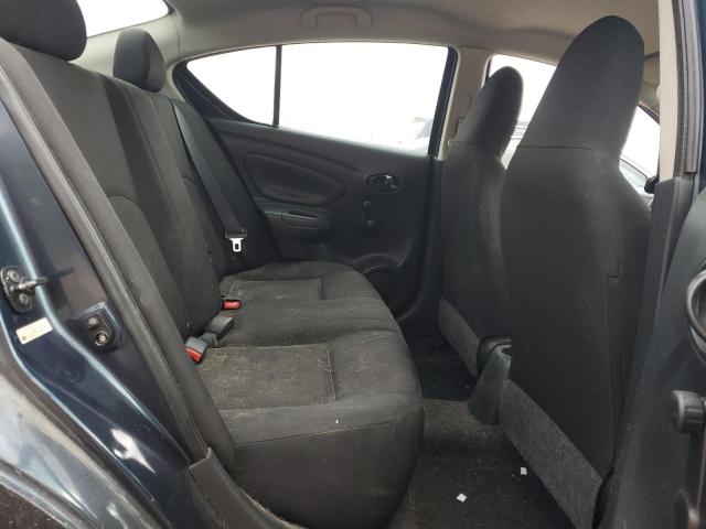 Nissan Versa S Image 5