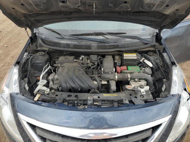 Nissan Versa S Image 12