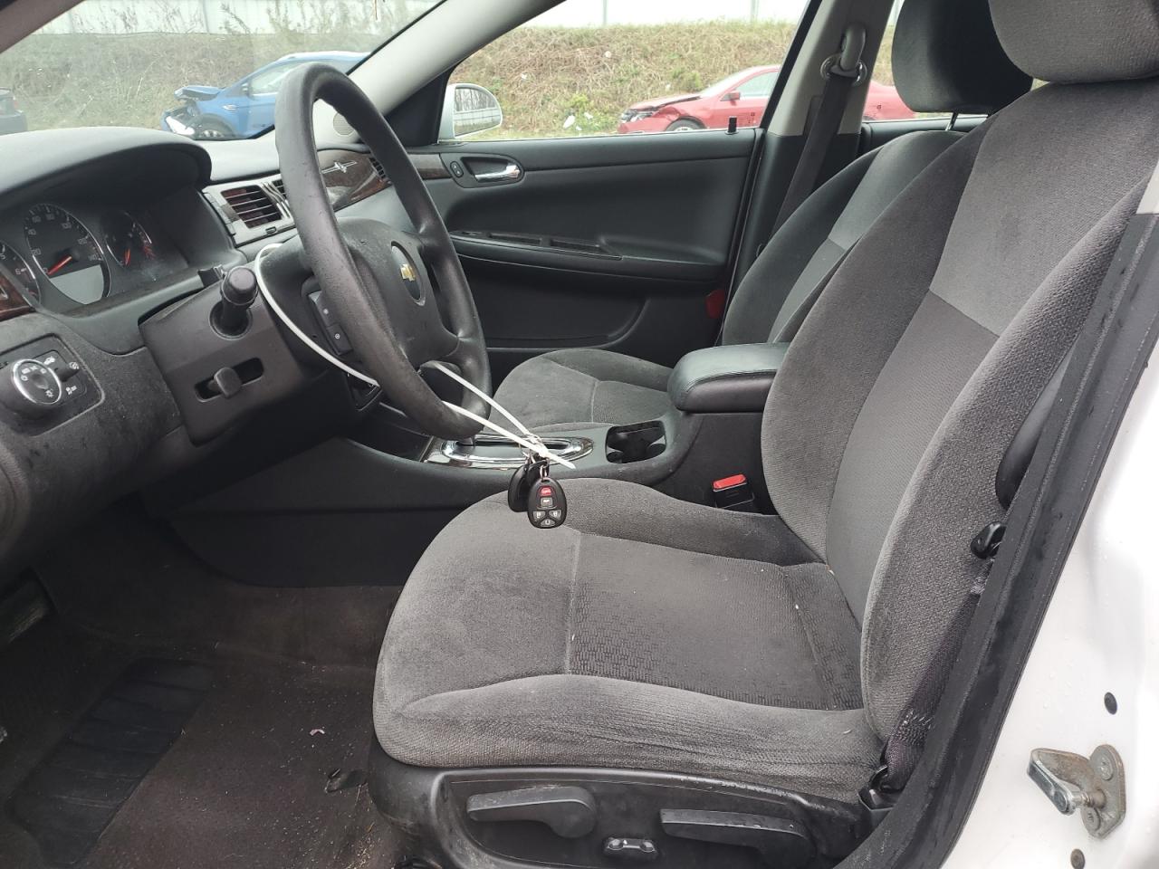 Chevrolet Impala Lt Image 6