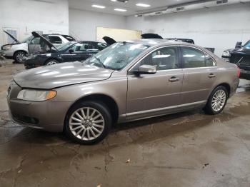  Salvage Volvo S80