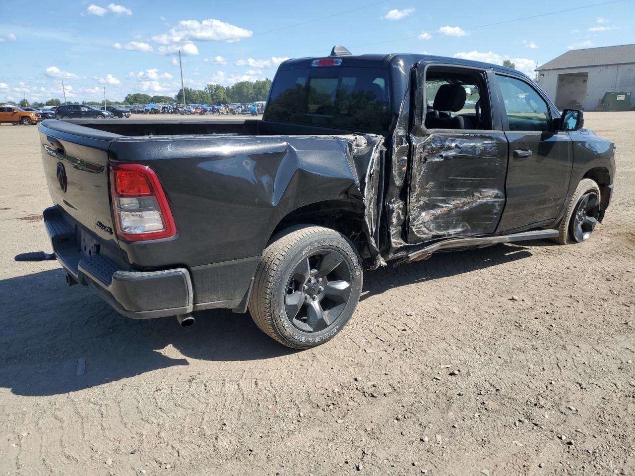 Ram 1500 Tradesman Image 3