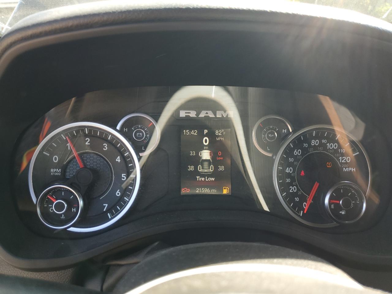 Ram 1500 Tradesman Image 11