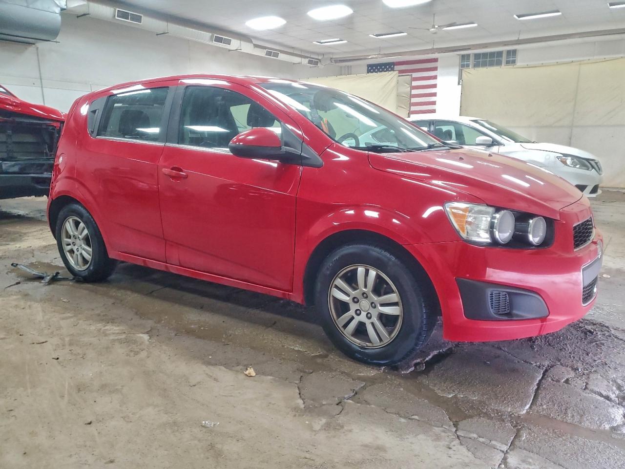 Chevrolet Sonic Lt Image 6