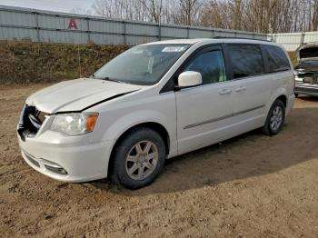  Salvage Chrysler Minivan