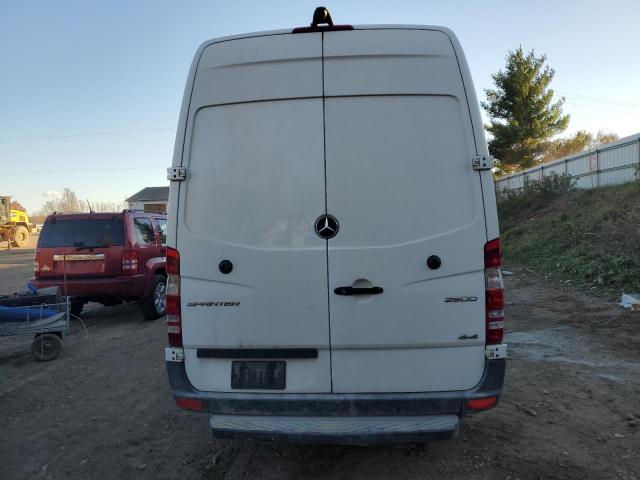 Mercedes-Benz Sprinter 2500 Image 5