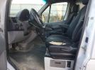 Mercedes-Benz Sprinter 2500 Image 12