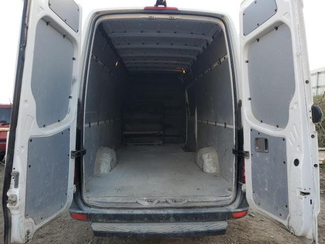 Mercedes-Benz Sprinter 2500 Image 6