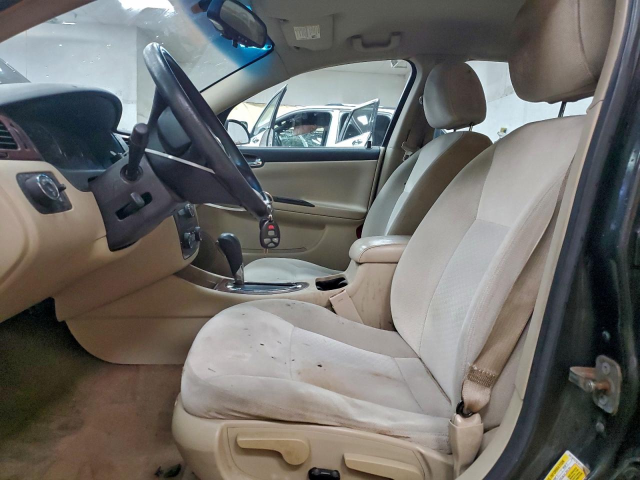 Chevrolet Impala 1lt Image 10