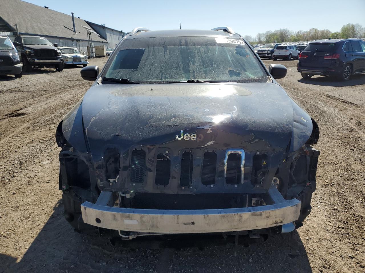 Jeep Grand Cherokee Sport Image 5