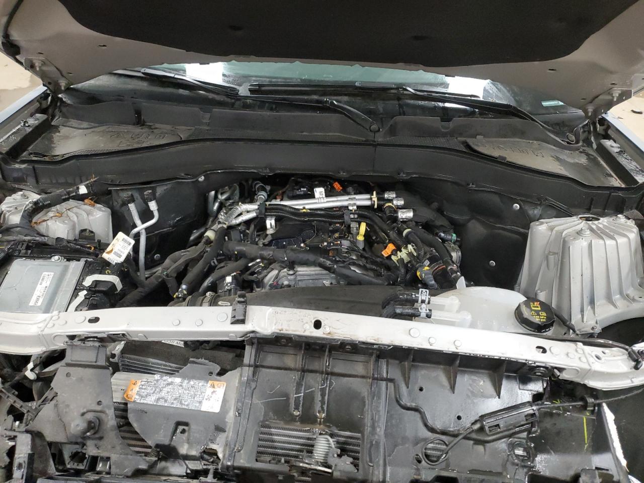 Ford Explorer Active Image 9