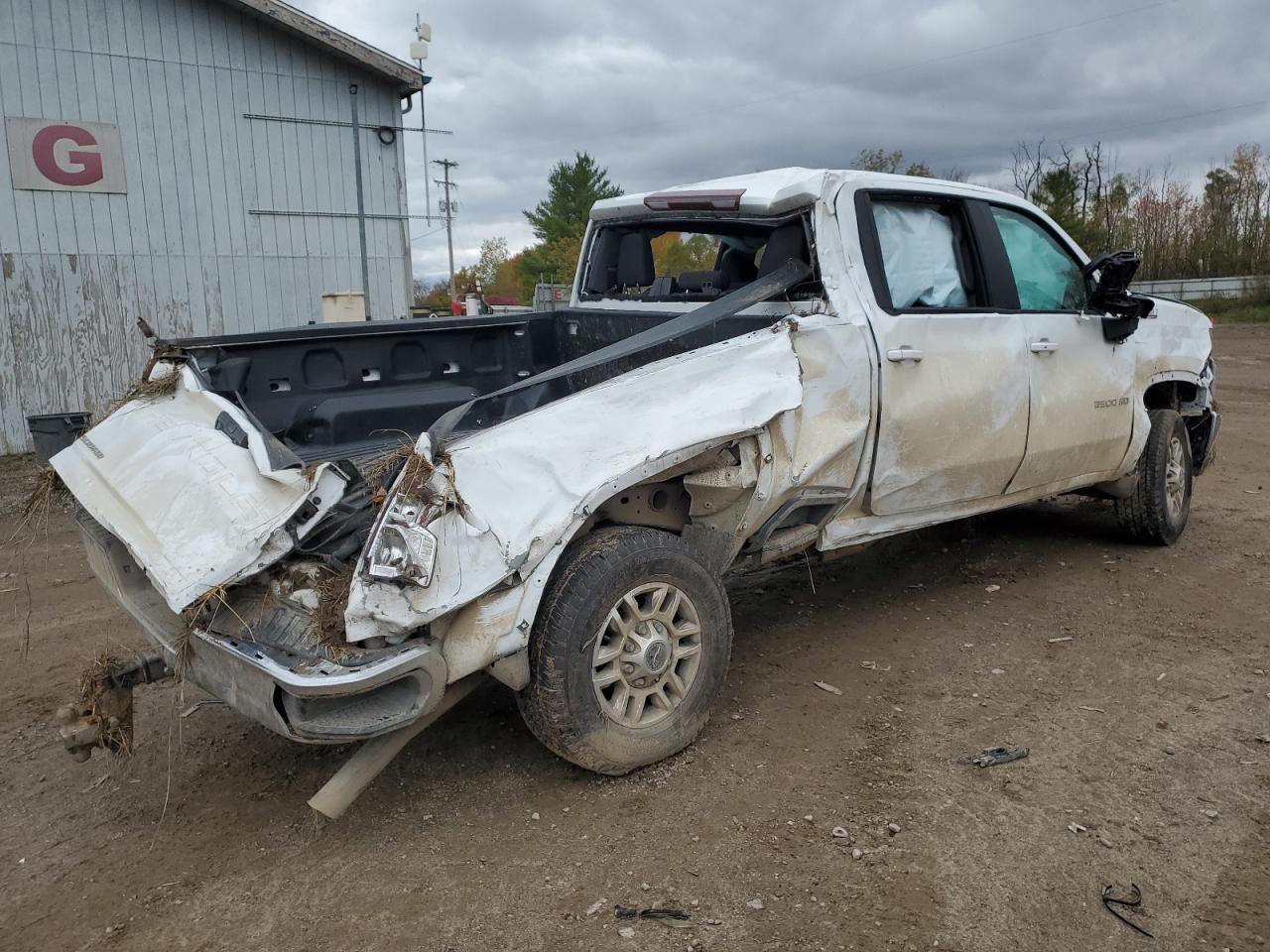 Chevrolet Silverado K2500 Heavy Duty Lt Image 2