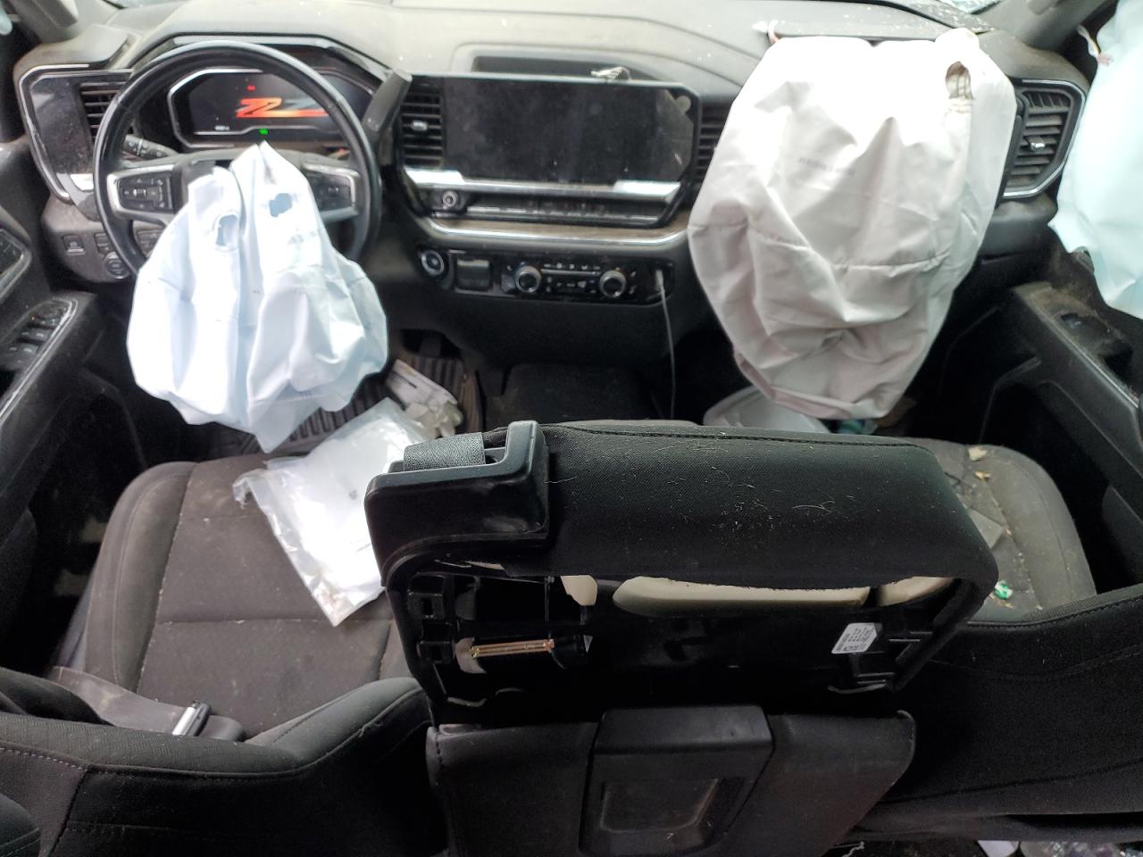 Chevrolet Silverado K2500 Heavy Duty Lt Image 8