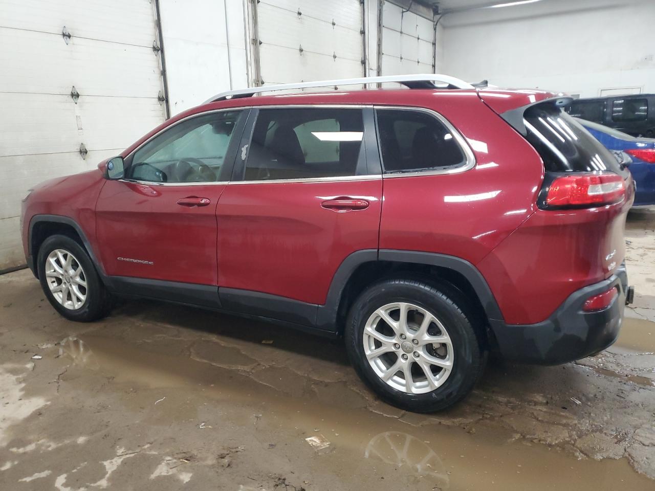 Jeep Grand Cherokee Latitude Image 11