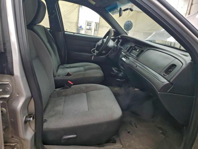 Ford Crown Vic Police Interceptor Image 13