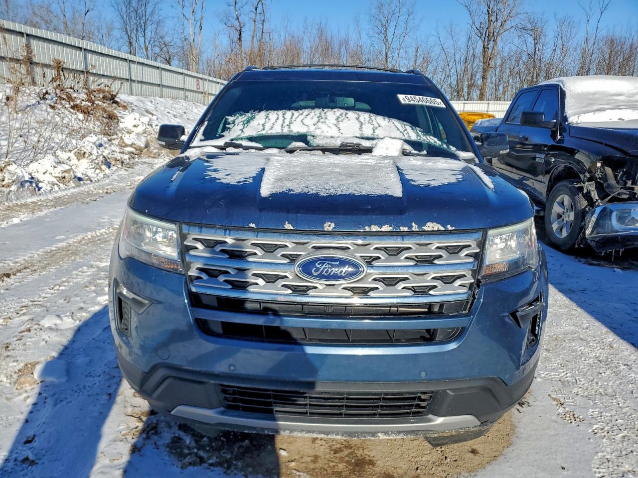 Ford Explorer Xlt Image 5