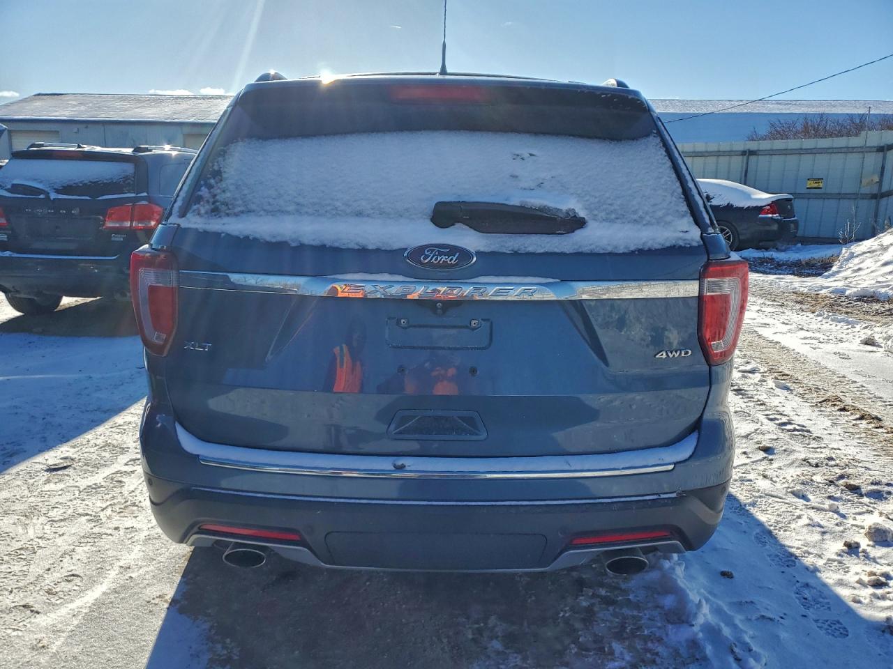 Ford Explorer Xlt Image 6