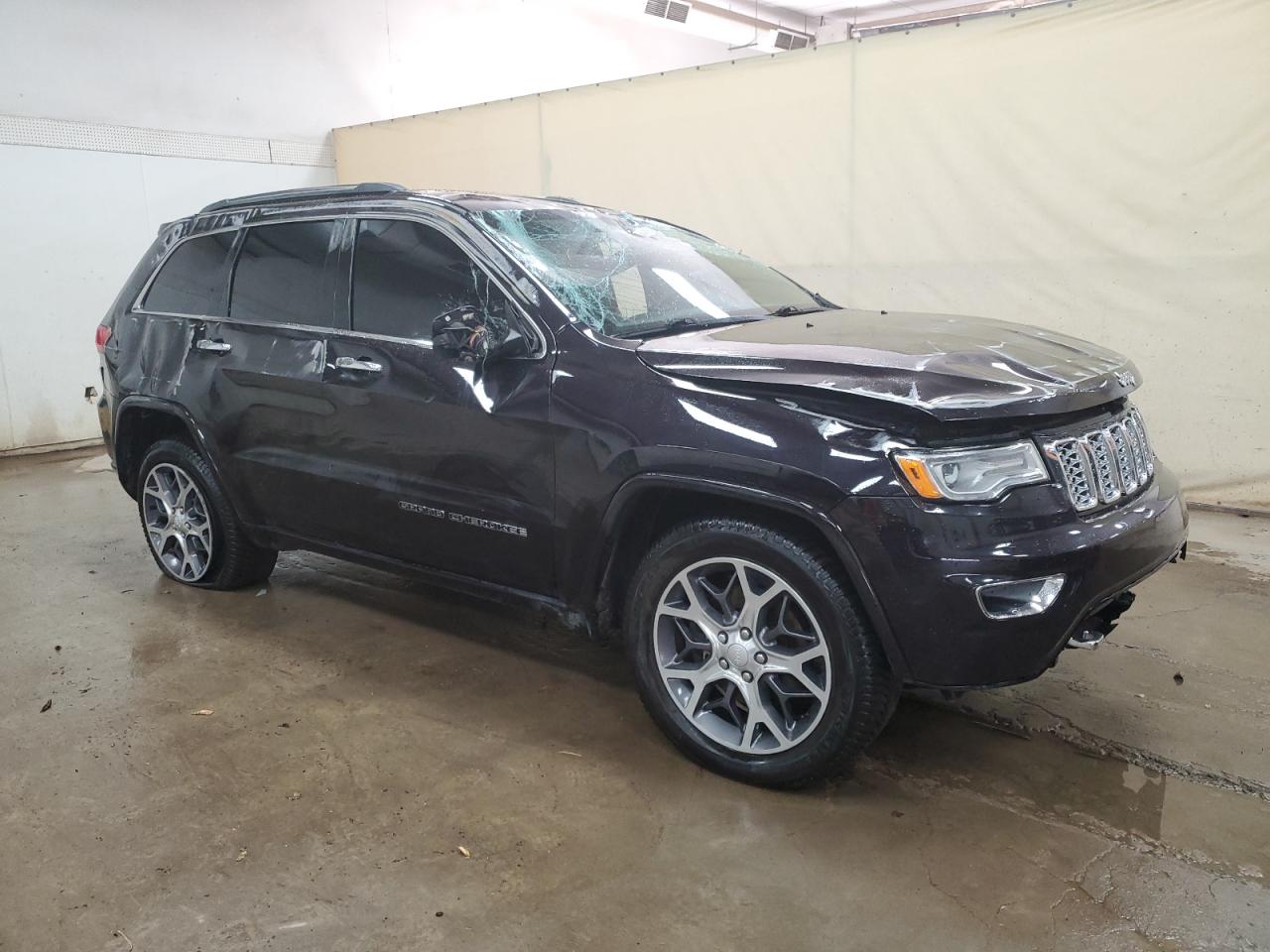 Jeep Grand Cherokee Overland Image 10