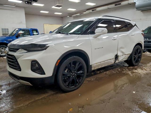  Salvage Chevrolet Blazer