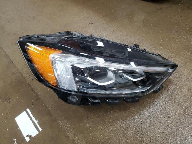 Ford Edge Titanium Image 8