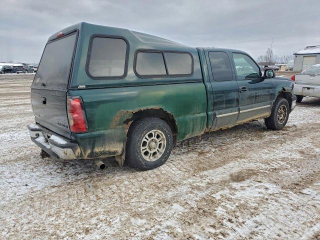 Chevrolet Silverado C1500 Image 2