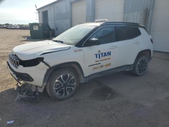  Salvage Jeep Compass