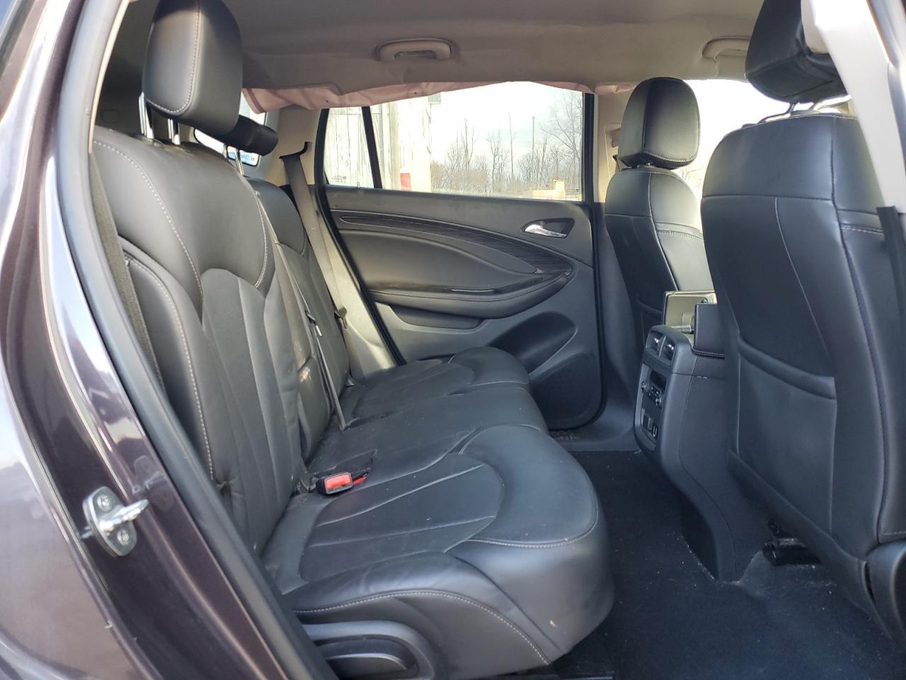 Buick Envision Essence Image 5