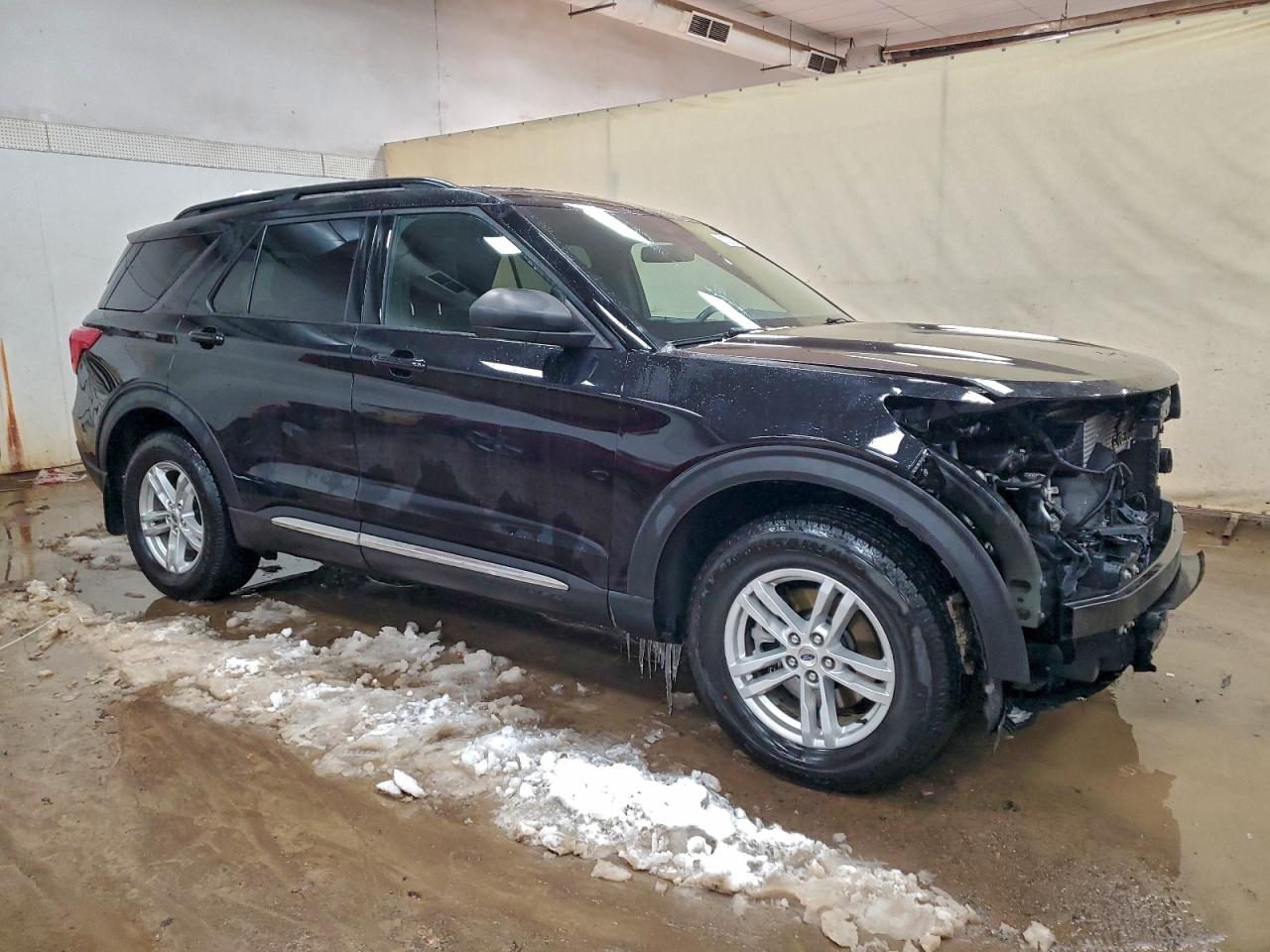 Ford Explorer Xlt Image 9