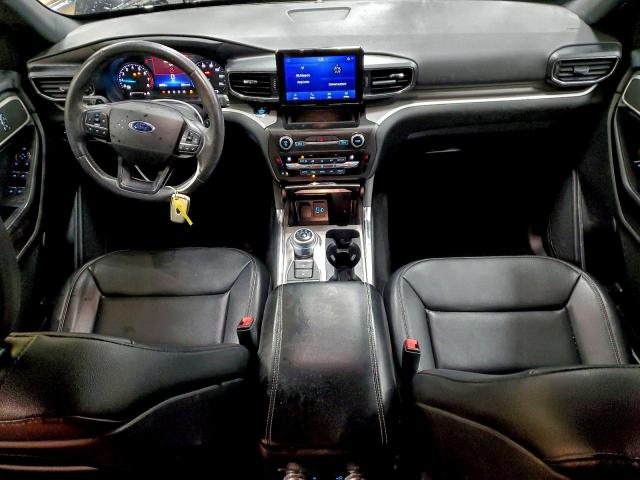 Ford Explorer Xlt Image 8