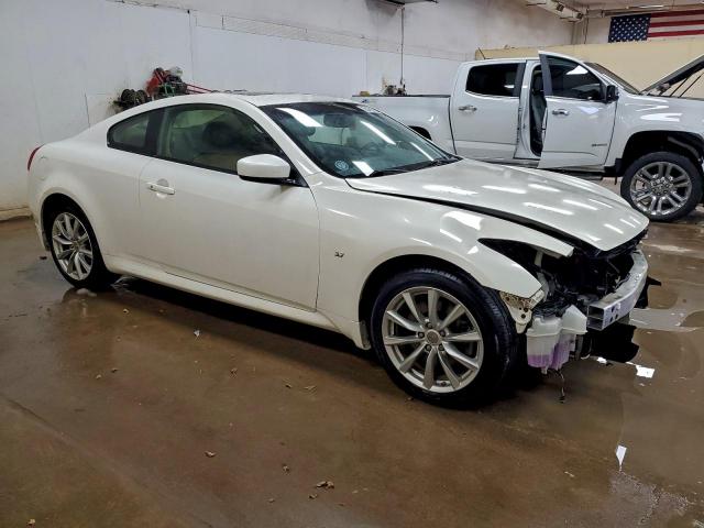 INFINITI Q60 Journey Image 2