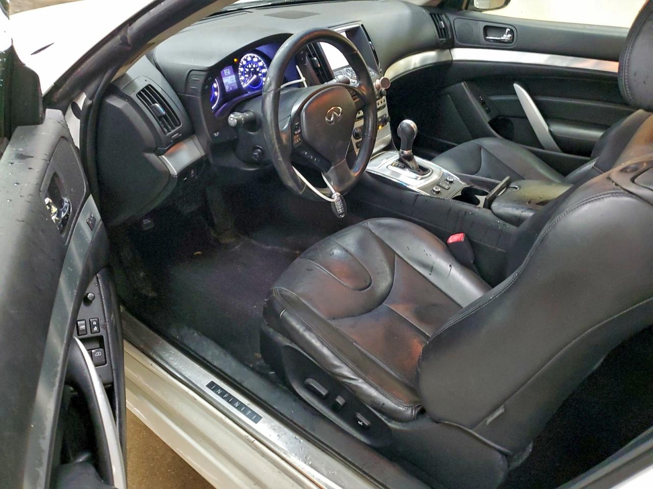 INFINITI Q60 Journey Image 7