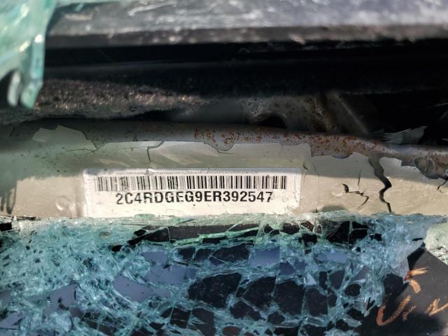 Dodge Caravan R/t Image 12