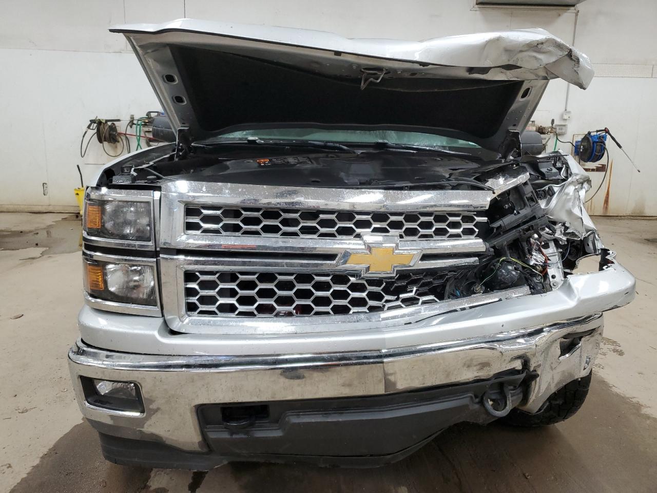 Chevrolet Silverado K1500 Lt Image 4