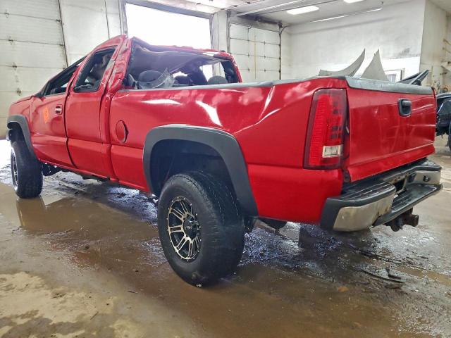 Chevrolet Silverado K2500 Heavy Duty Image 3