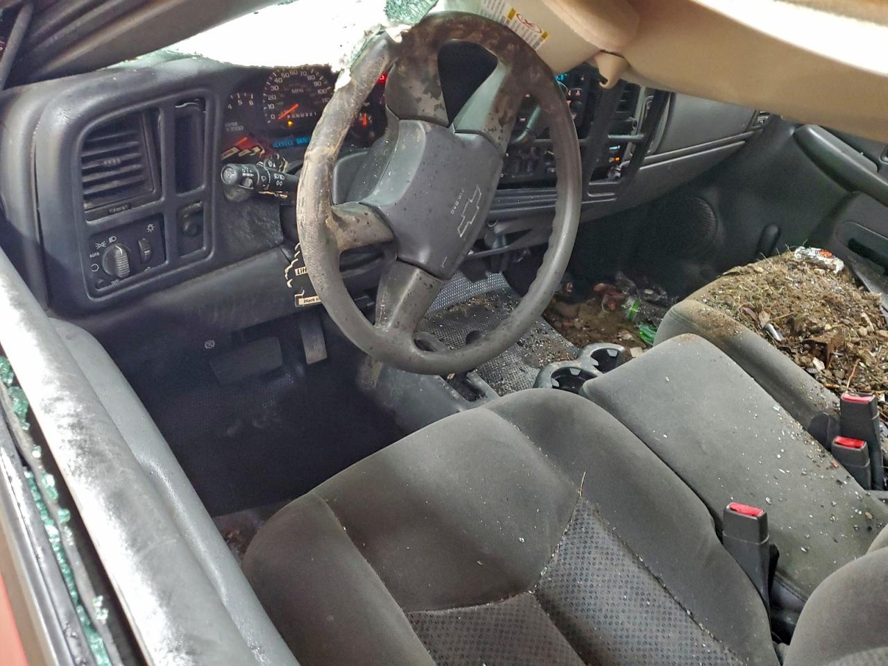 Chevrolet Silverado K2500 Heavy Duty Image 12