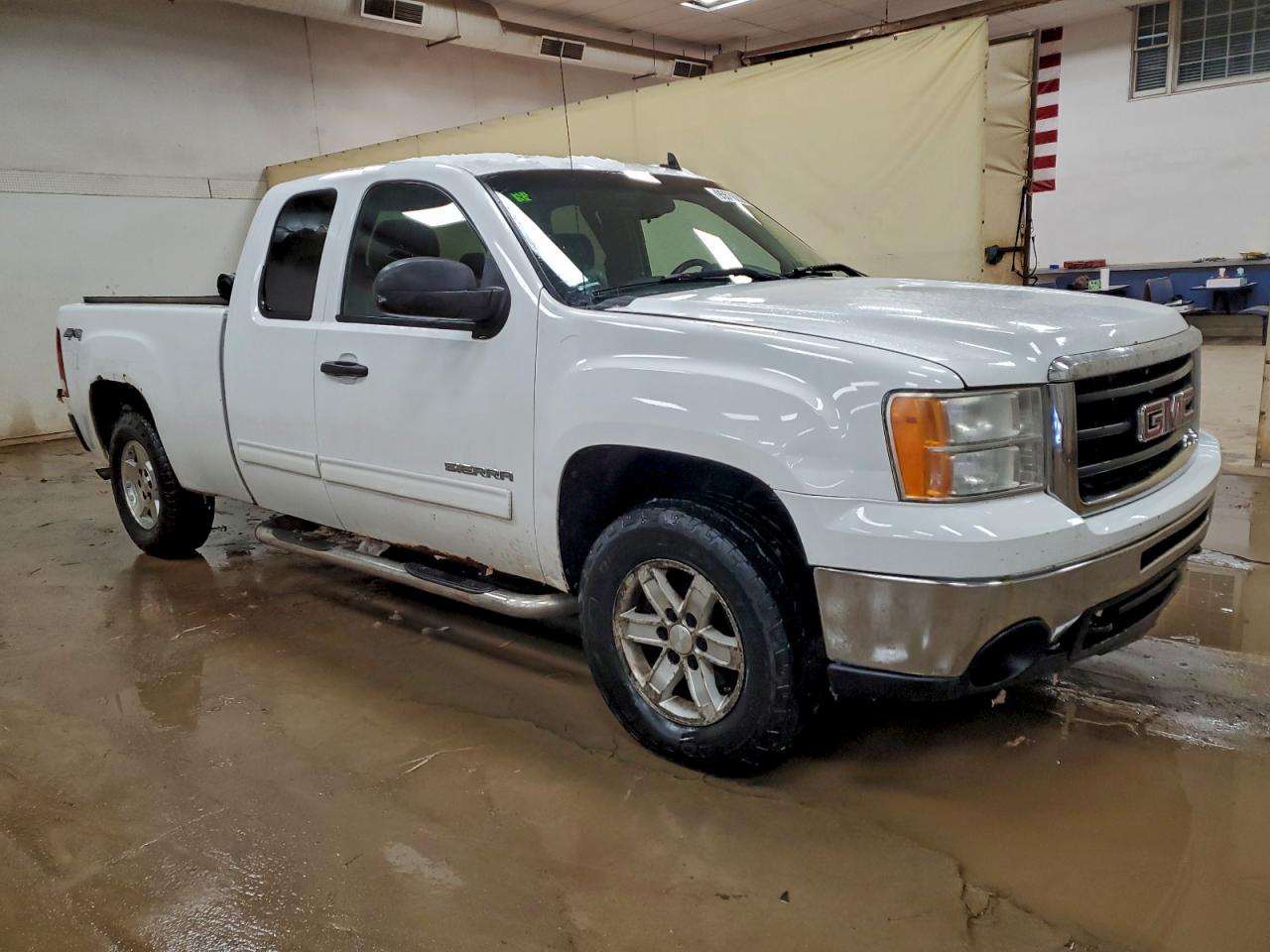 GMC Sierra K1500 Sle Image 4
