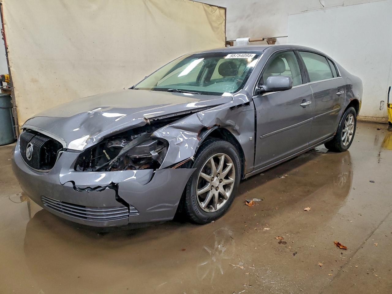 Buick Lucerne Cxl Image 1