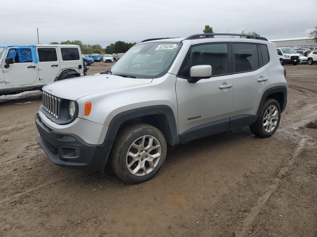 Jeep Renegade Latitude Image 1
