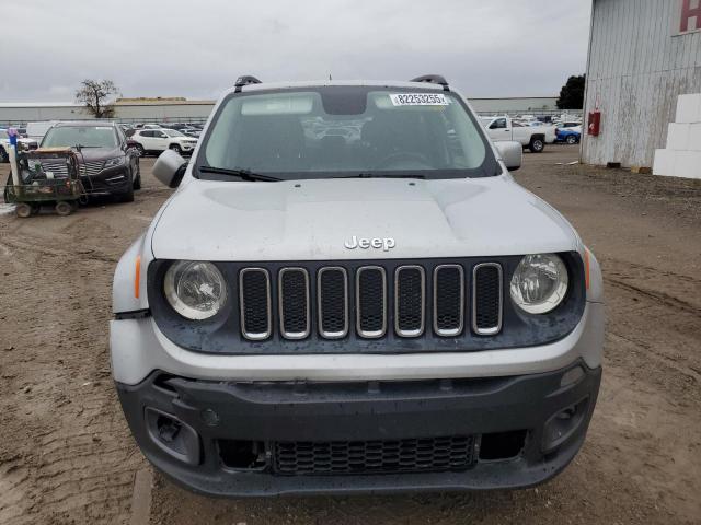 Jeep Renegade Latitude Image 9