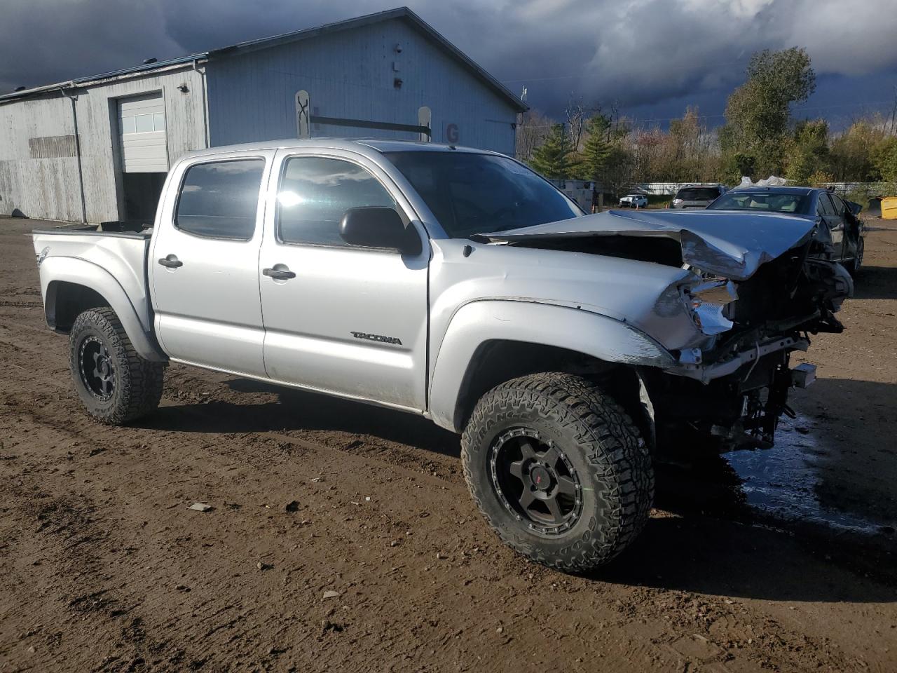 Toyota Tacoma Double Cab Image 5