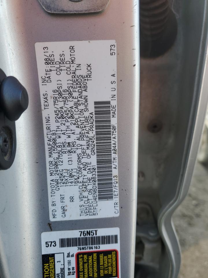 Toyota Tacoma Double Cab Image 13