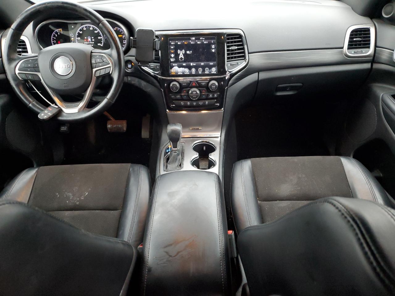 Jeep Grand Cherokee Laredo Image 5