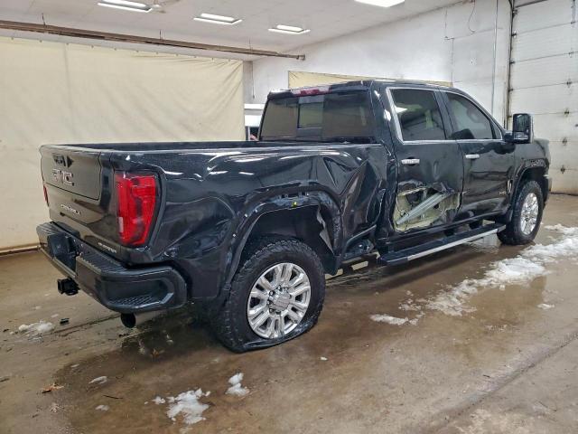 GMC Sierra K2500 Denali Image 5