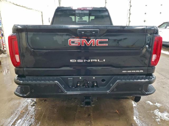 GMC Sierra K2500 Denali Image 7