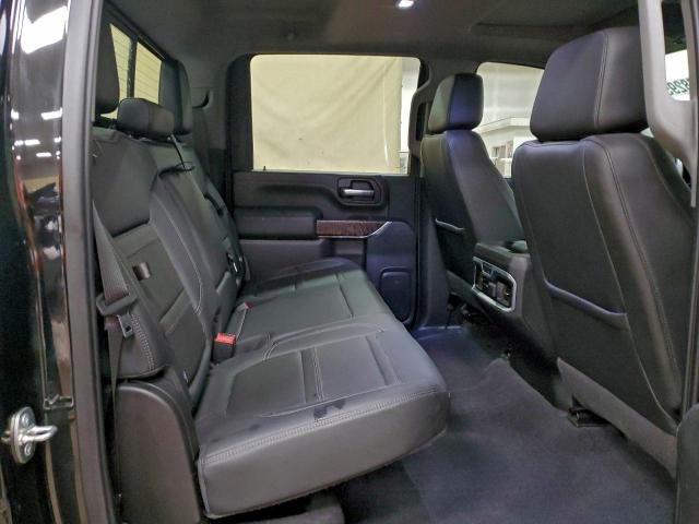 GMC Sierra K2500 Denali Image 3