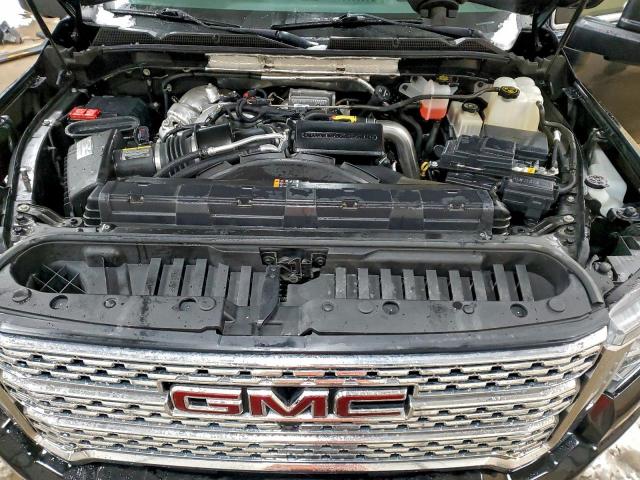 GMC Sierra K2500 Denali Image 13