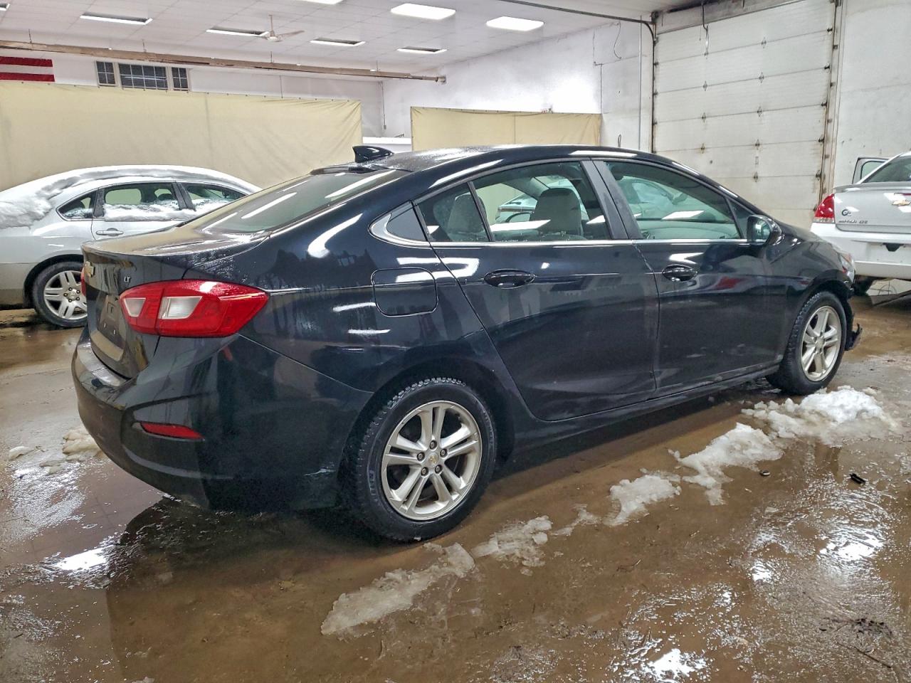 Chevrolet Cruze Lt Image 5