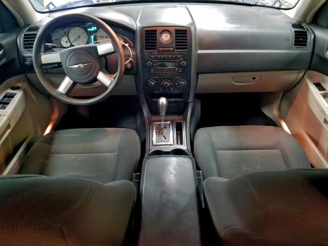 Chrysler 300 Image 5
