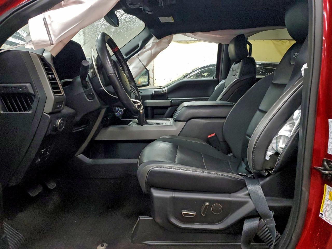 Ford F-150 Raptor Image 7