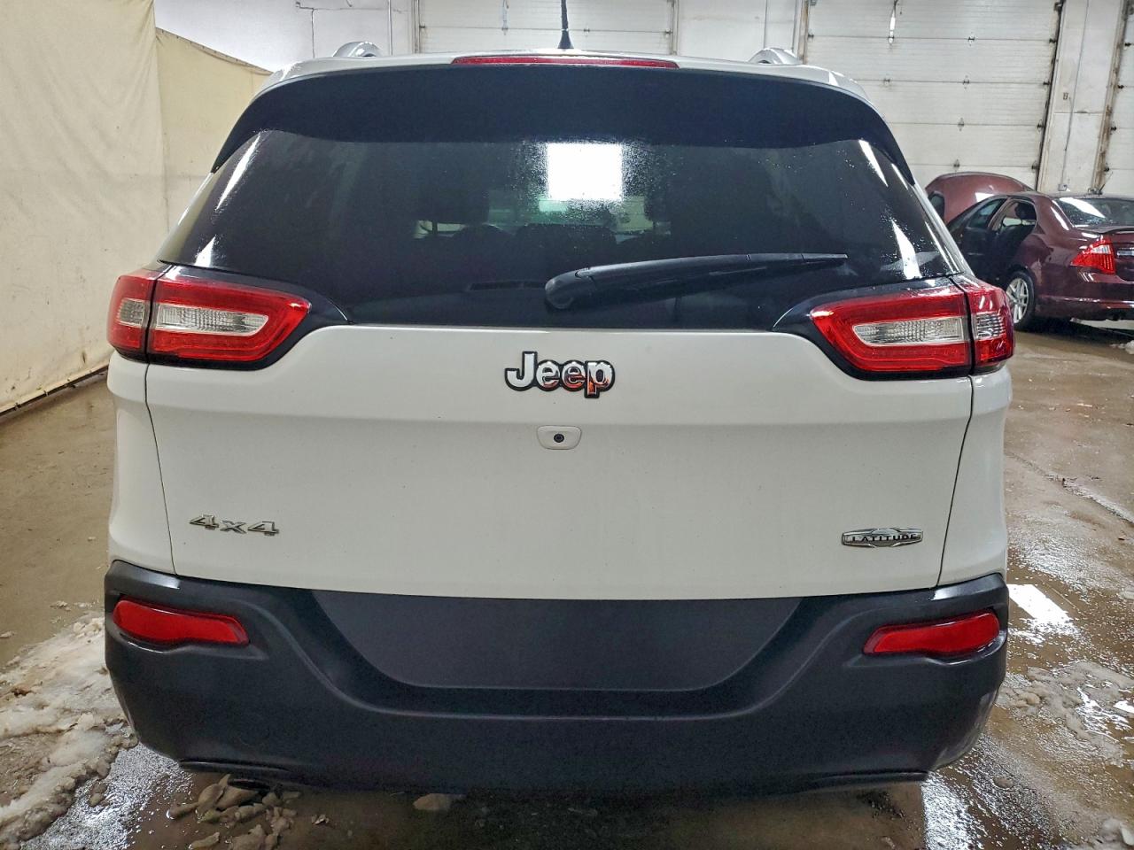 Jeep Grand Cherokee Latitude Image 8